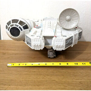 Star Wars Millennium Falcon‎ Hasbro Falcon Ship LFL HASBRO #C-060A